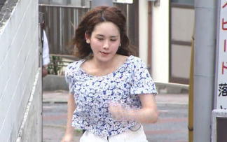 全力坂に爆乳グラドル筧美和子が登場!過去最大のおっぱいの揺れでボインボイン! 画像20枚